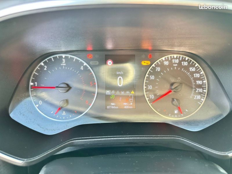 Renault CLIO V 1.5 BLUE DCI 85CH BUSINESS (image 18)