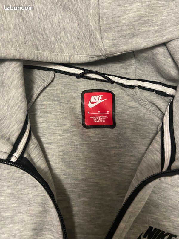 Veste nike tech gris taille M (image 2)