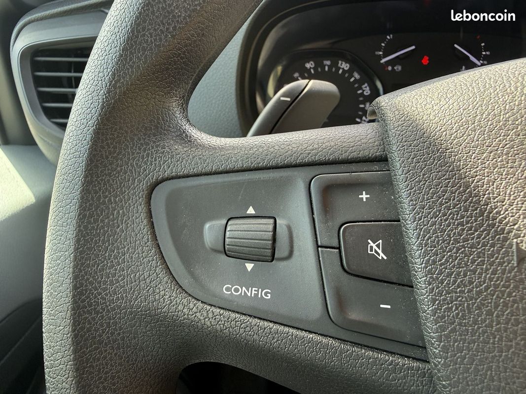 Opel VIVARO FG L3 AUGMENTE 2.0 D 180CH PACK CLIM BVA8 CELLULE FRIGO (image 20)