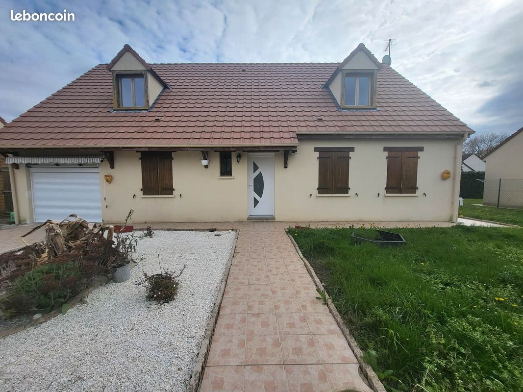 Maison 7 pièces 167 m² · à Pithiviers-le-Vieil · 167 m² · 216 000 €