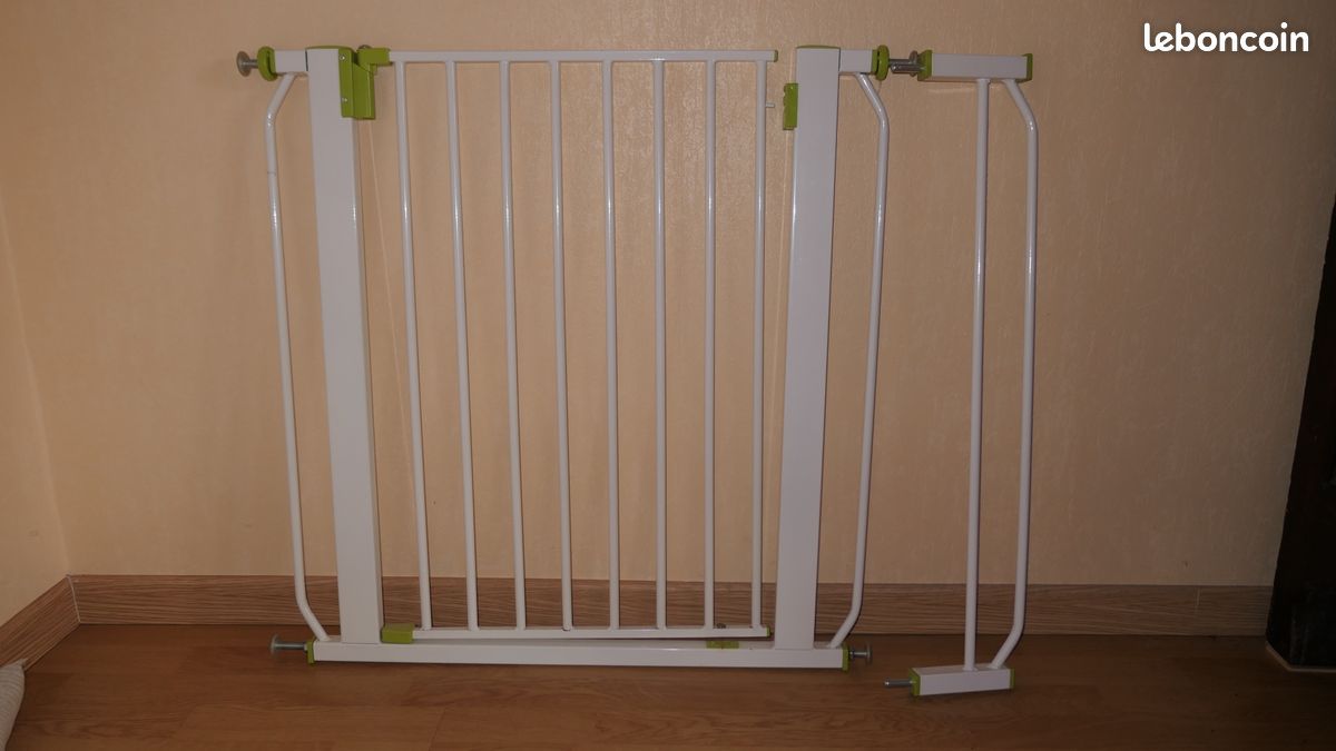 Barrière de protection escalier (image 1)