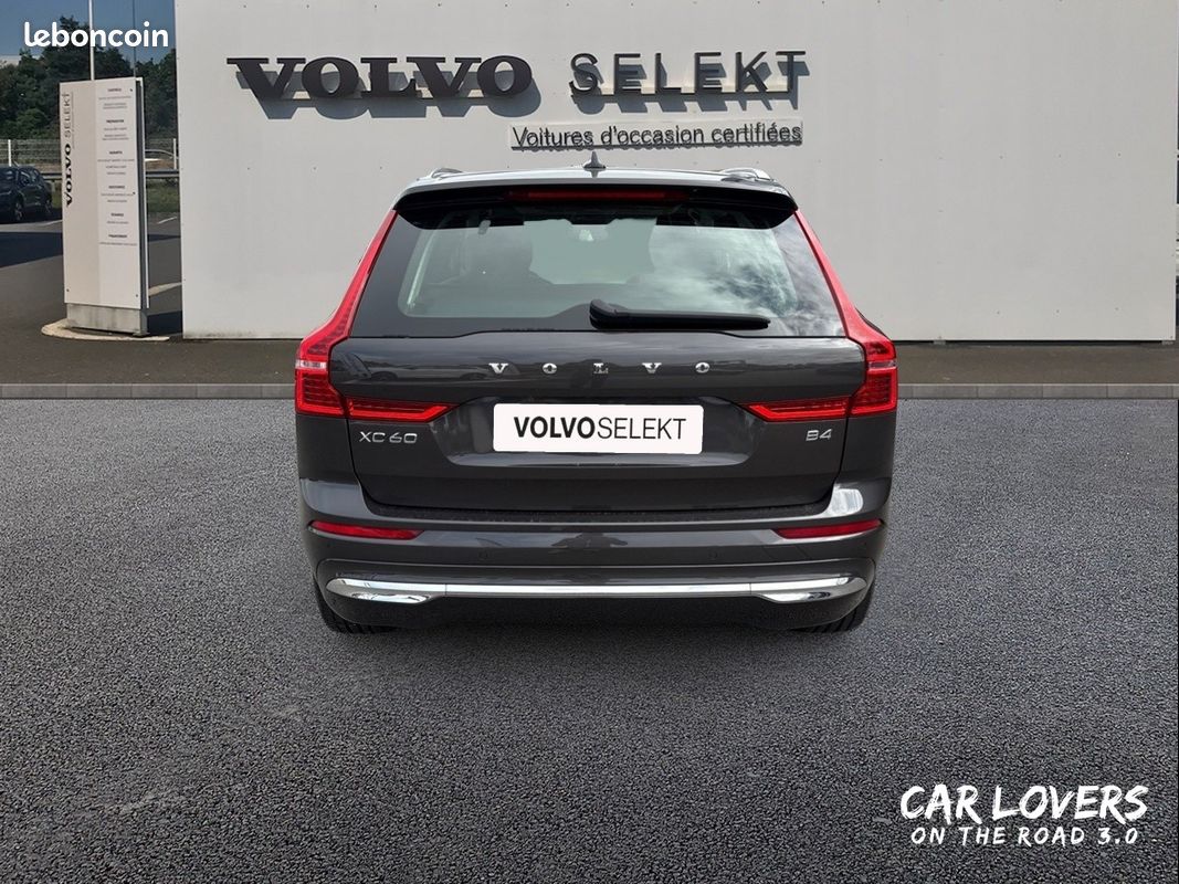 VOLVO XC60 B4 197 ch Geartronic 8 Plus Style Chrome (image 4)