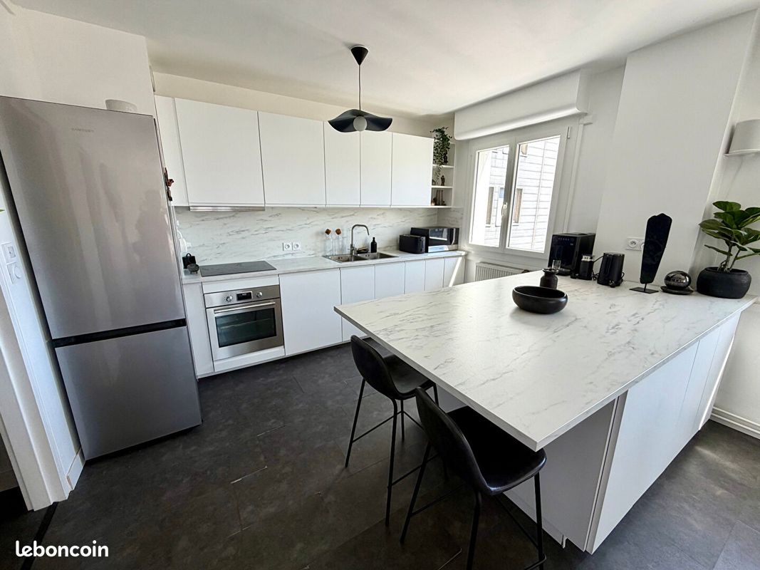 Appartement 3 pièces 81 m² · à Clermont-Ferrand · 81 m² · 189 000 €