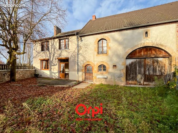 Maison 6 pièces 217 m²