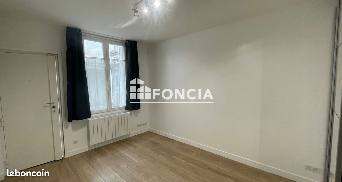 Appartement 1 pièce 15 m² · à Paris · 15 m² · 592 €/mois