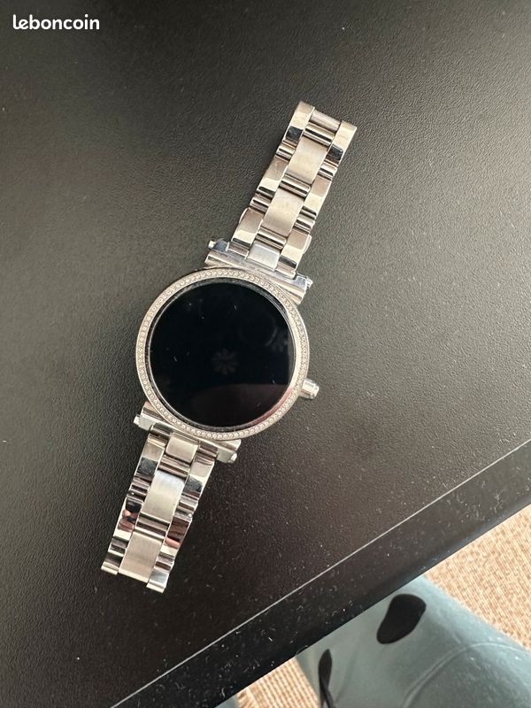 Kors Access Montre ConnectÃ©e Michael Kors Sofie Avis Montre