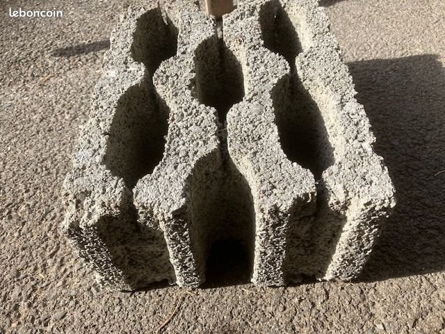 Moellons béton 40 x 30 x 16,5 (image 1)