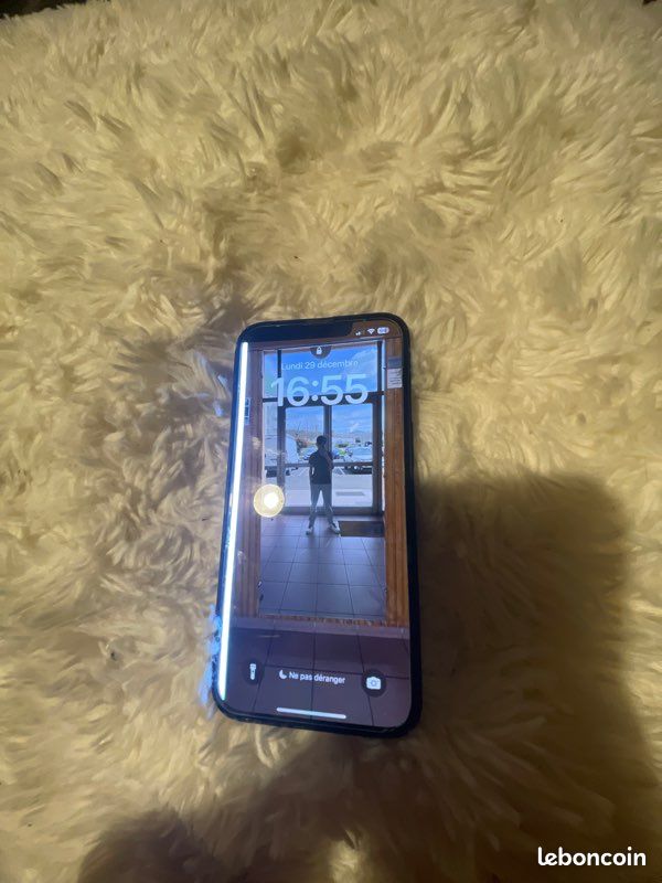 IPhone 13 (image 2)