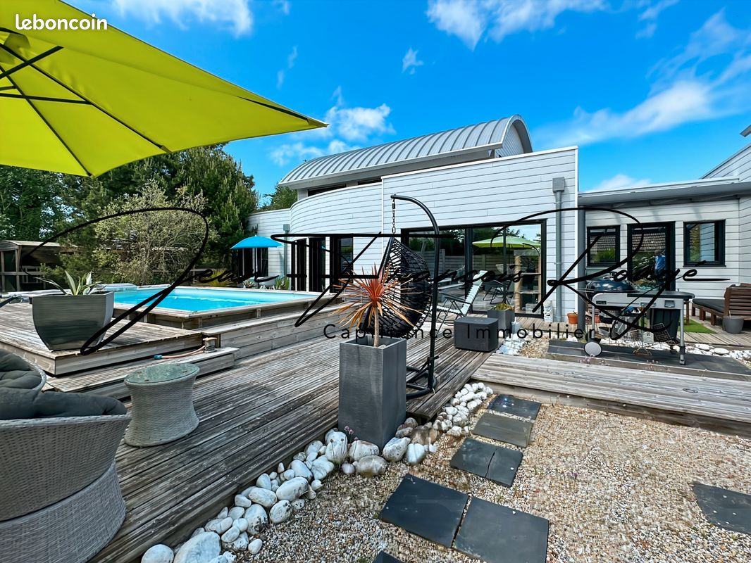 Maison 10 pièces 320 m² · à Agon-Coutainville · 320 m² · 979 000 €