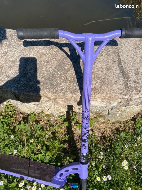 Trottinette freestyle Madd VX4 Team (image 3)
