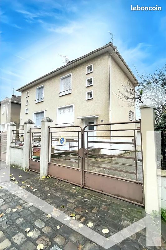 Maison 4 pièces 66 m² · à Villeneuve-la-Garenne · 66 m² · 385 000 €