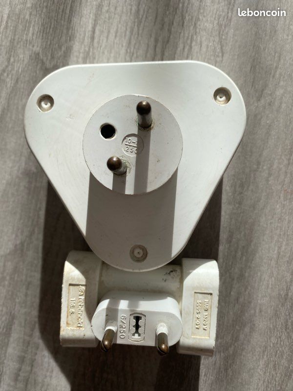 Lot de 2 multiprises (image 2)