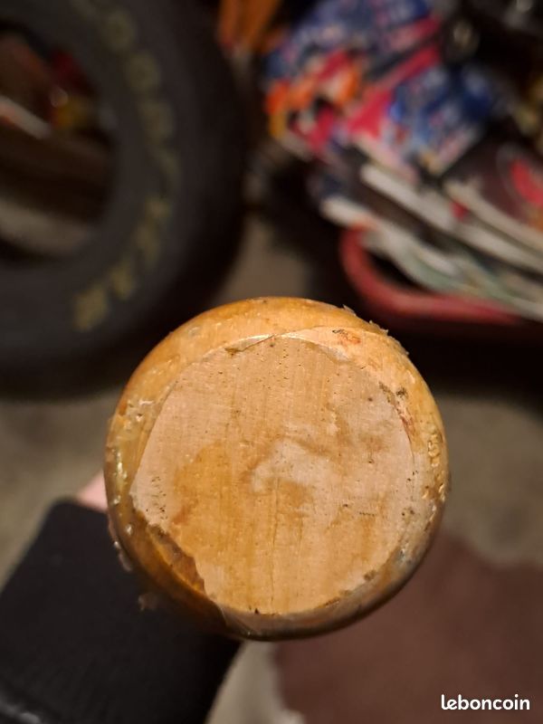 Batte de Baseball Vintage en Bois - Patinée - Décoration