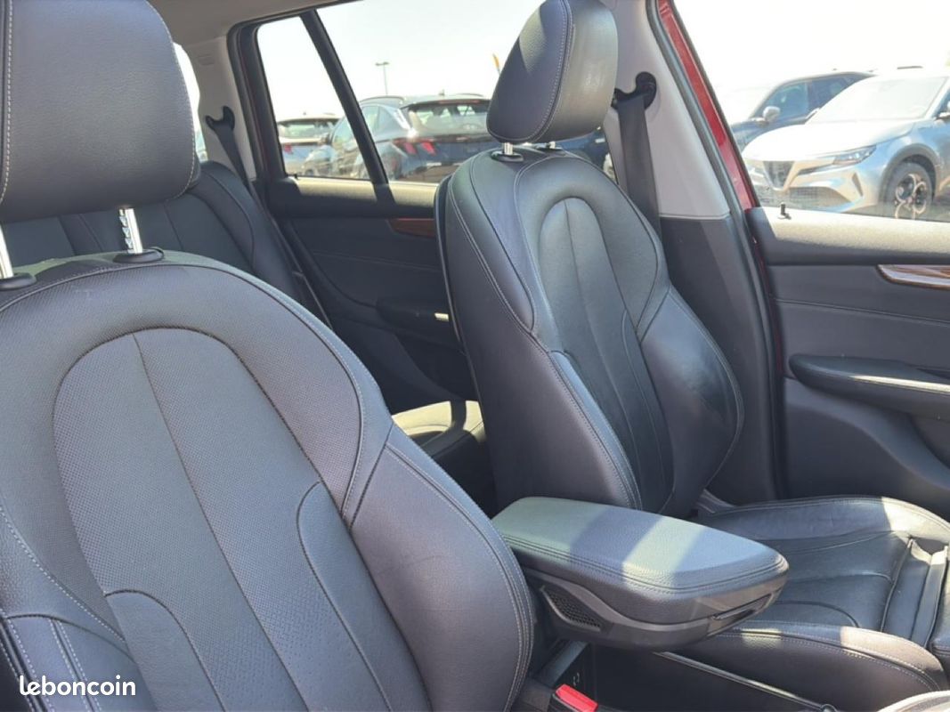 BMW SERIE 2 GRAN TOURER (f46) 218da 150 luxury (image 31)