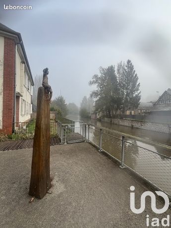 https://img.leboncoin.fr/api/v1/lbcpb1/images/77/6d/b7/776db74b24c96e9c8a85a8544c3ac7c9bf939202.jpg?rule=ad-image