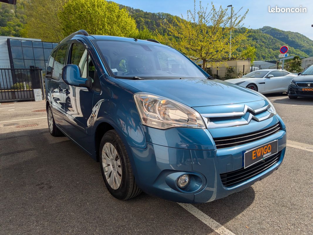 CITROEN BERLINGO MULTISPACE 1.6L 90CH / TRANSPORT PMR / TPMR / 4 PLACES + 1 FAUTEUIl (image 9)