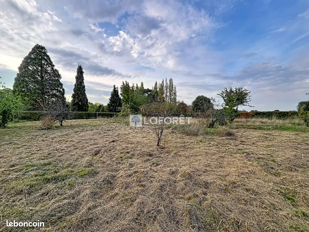 Terrain 1 288 m² Saint Pardoux Soutiers · à Saint-Pardoux-Soutiers · 44 390 €