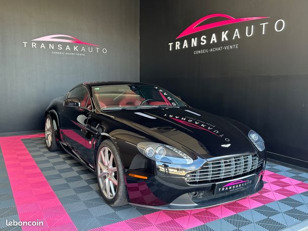 Aston Martin V8 Vantage 2013