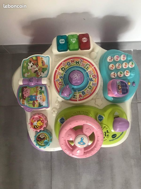 VTech Ma table d'activité bilingue rose (image 1)