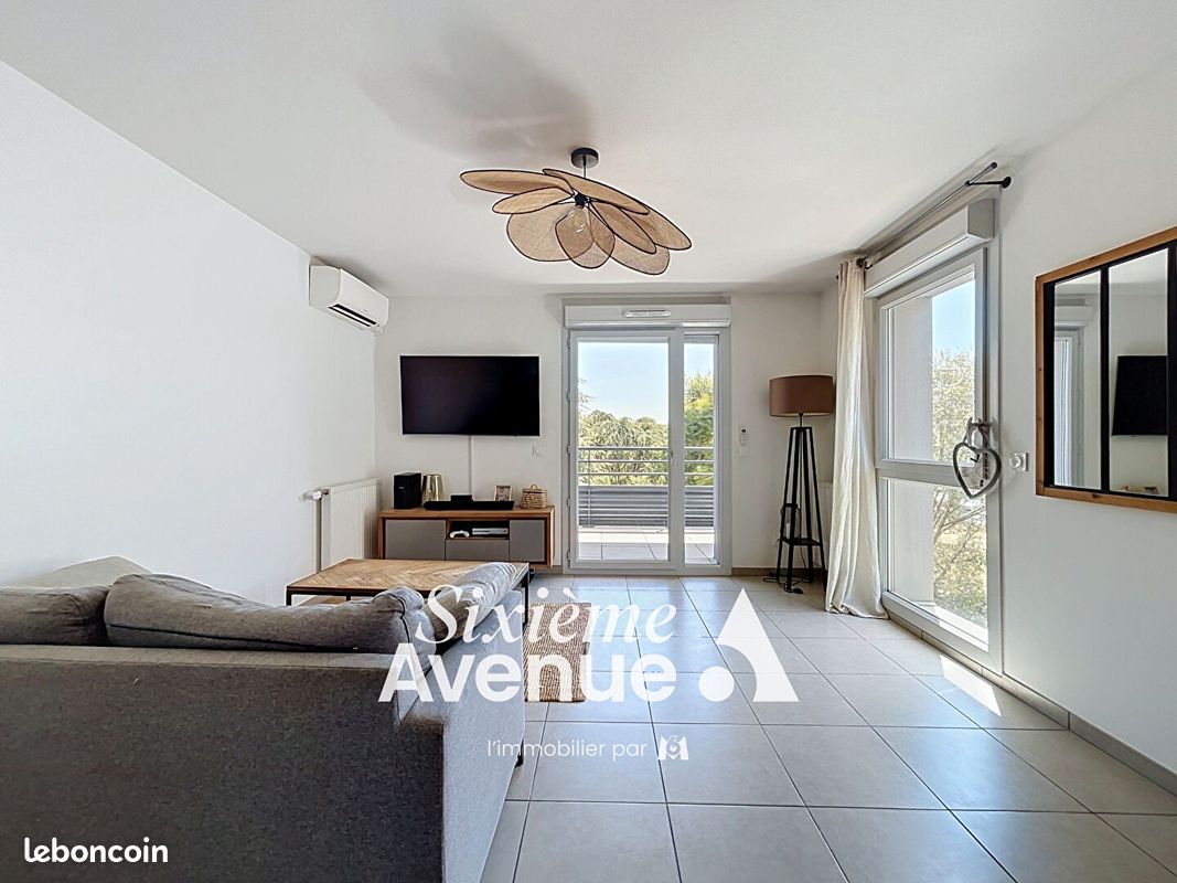 Appartement 4 pièces 77 m² · à Meyzieu · 77 m² · 285 000 €