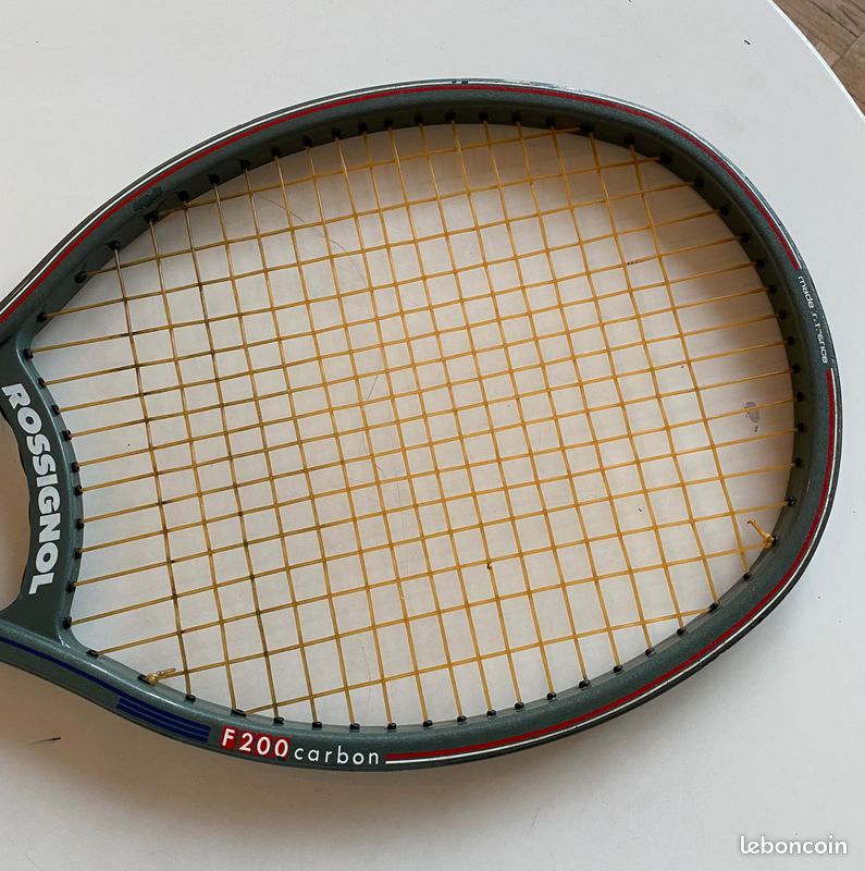 Lot 2 raquettes tennis vintage – MiniGo Faithfull bois trapézoïdale + Rossignol F200 Carbon carbone 80s avec housse - Collection
