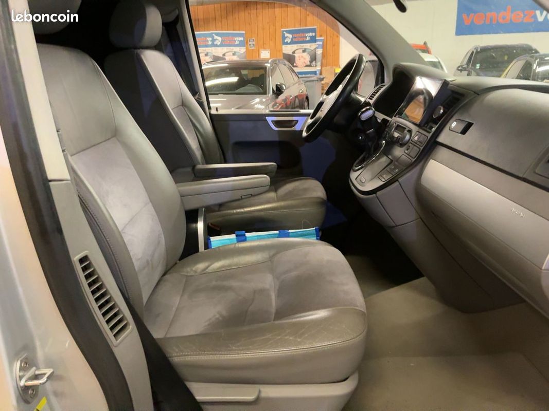 Vag MULTIVAN 2.5 TDI 175CV Highline BVA ......... PARC OUVERT 7/7 SUR RDV .......... (image 6)