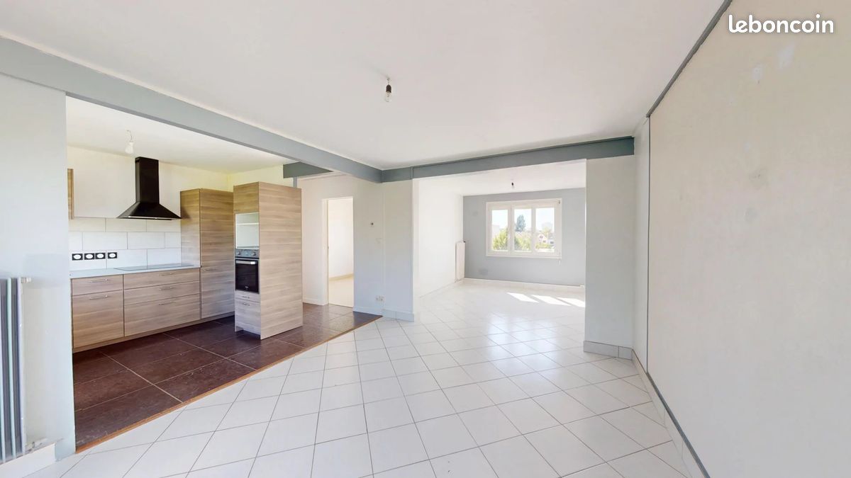 Appartement 3 pièces 72 m² · à Lucé · 72 m² · 762 €