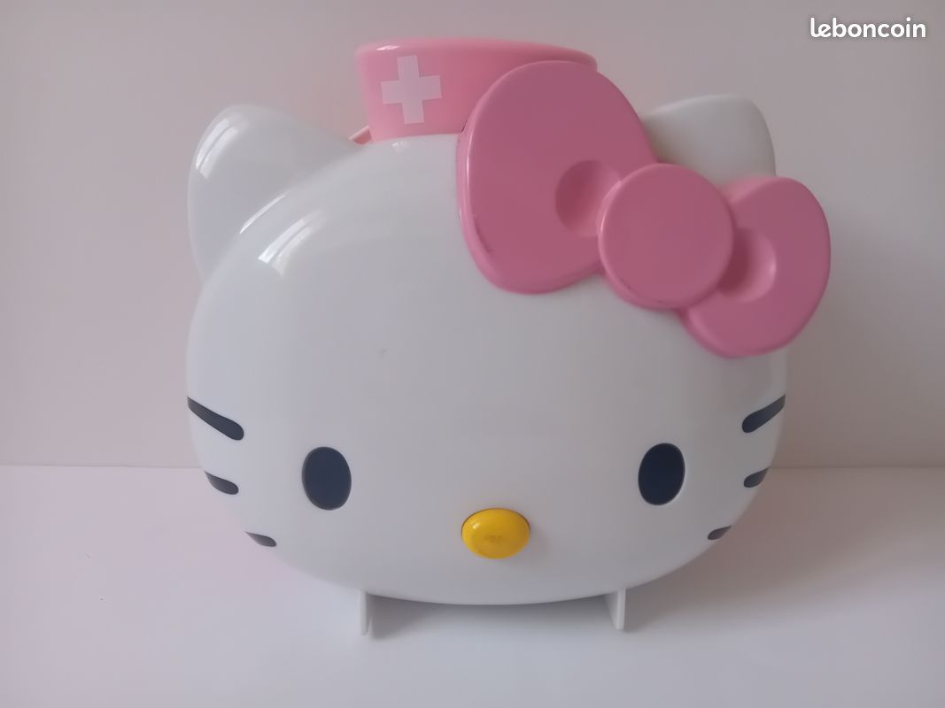 Mallette Hello Kitty - Clinique Vétérinaire (Complète avec Animaux) (image 5)