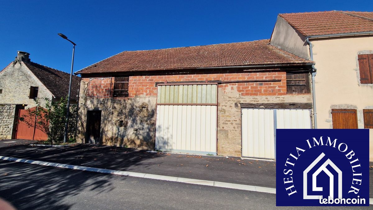 Maison 1 pièce 120 m² · à Précy-sous-Thil · 120 m² · 49 000 €