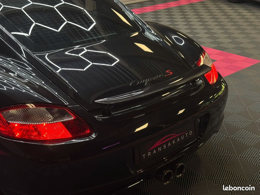 Porsche 987 CAYMAN S 3.4L 295 CH - *SUIVI PORSCHE *Suspensions piloté *Radar de stationnement *Pack Cuir noir (image 19)