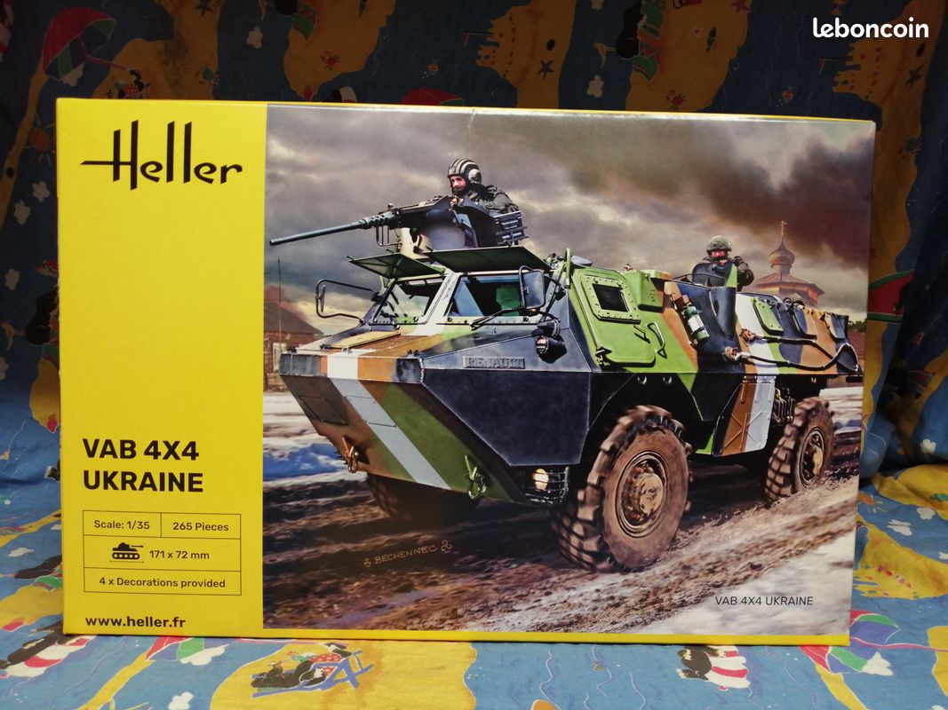 Maquette Heller 81130 VAB 4x4 Ukraine 1/35 - Modélisme