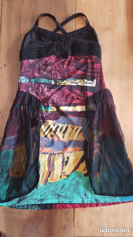 Robe Save The Queen – Taille M, Style Moulant, Multicolore, Longueur Genou | Italie, Parfait état