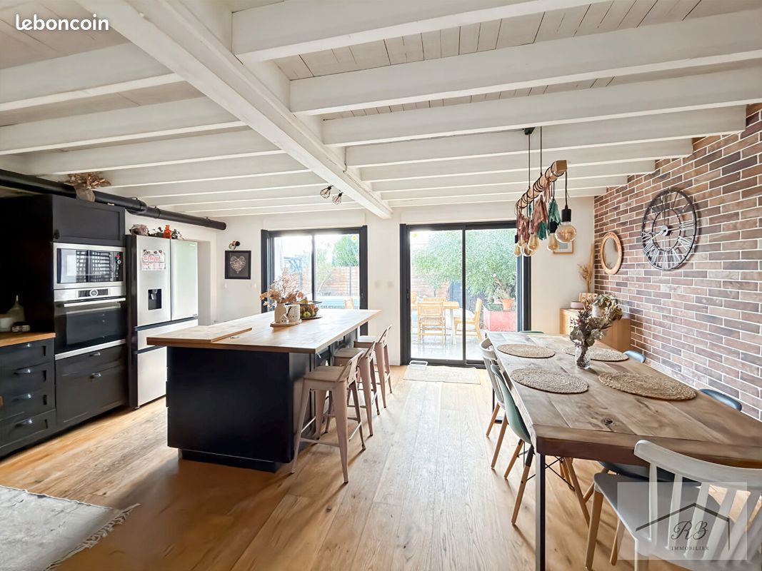 Maison 5 pièces 116 m² · à Canéjan · 116 m² · 420 000 €