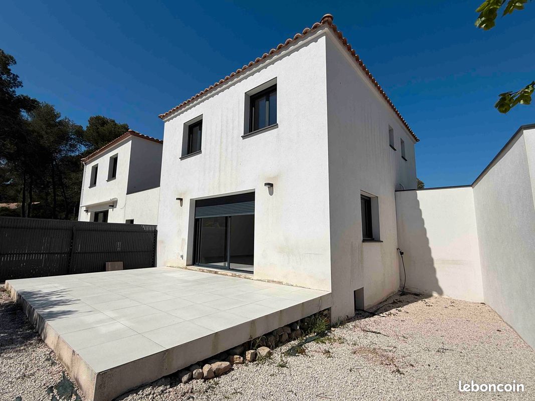 Maison 4 pièces 100 m² · à Saint-Bauzille-de-Montmel · 100 m² · 349 000 €