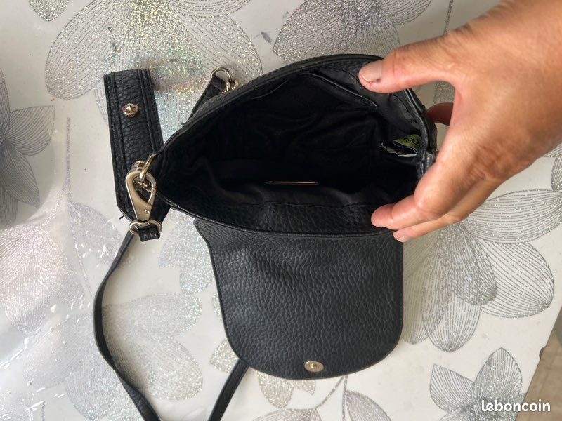 Sac Versace jeans (image 8)