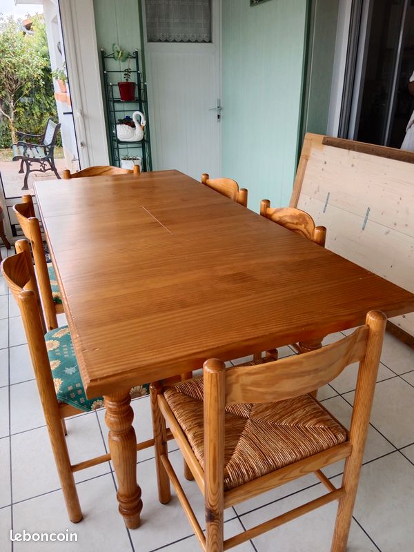 Table + 6 chaises en pins + rallonge (image 1)