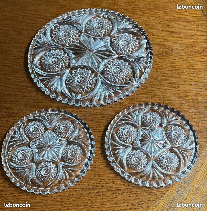 DESSOUS DE PLAT et dessous de bouteille cristal de plomb en coffret EUR