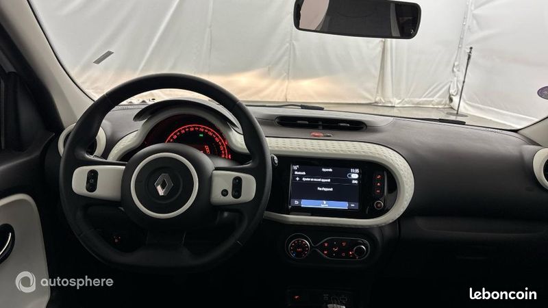 Renault Twingo 1.0 SCe 65ch Equilibre (image 11)