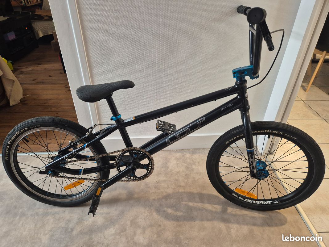 BMX pro xl, casque, gants, gilet (vendu)et pantalon de protection (image 2)