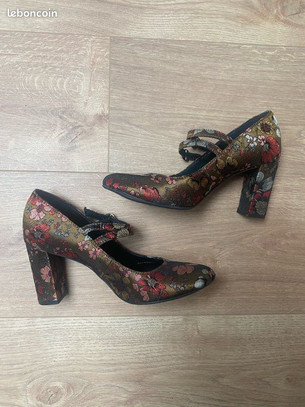 Texto Eram Escarpin Rouge Stiletto Escarpin Python Eram Buy Snake