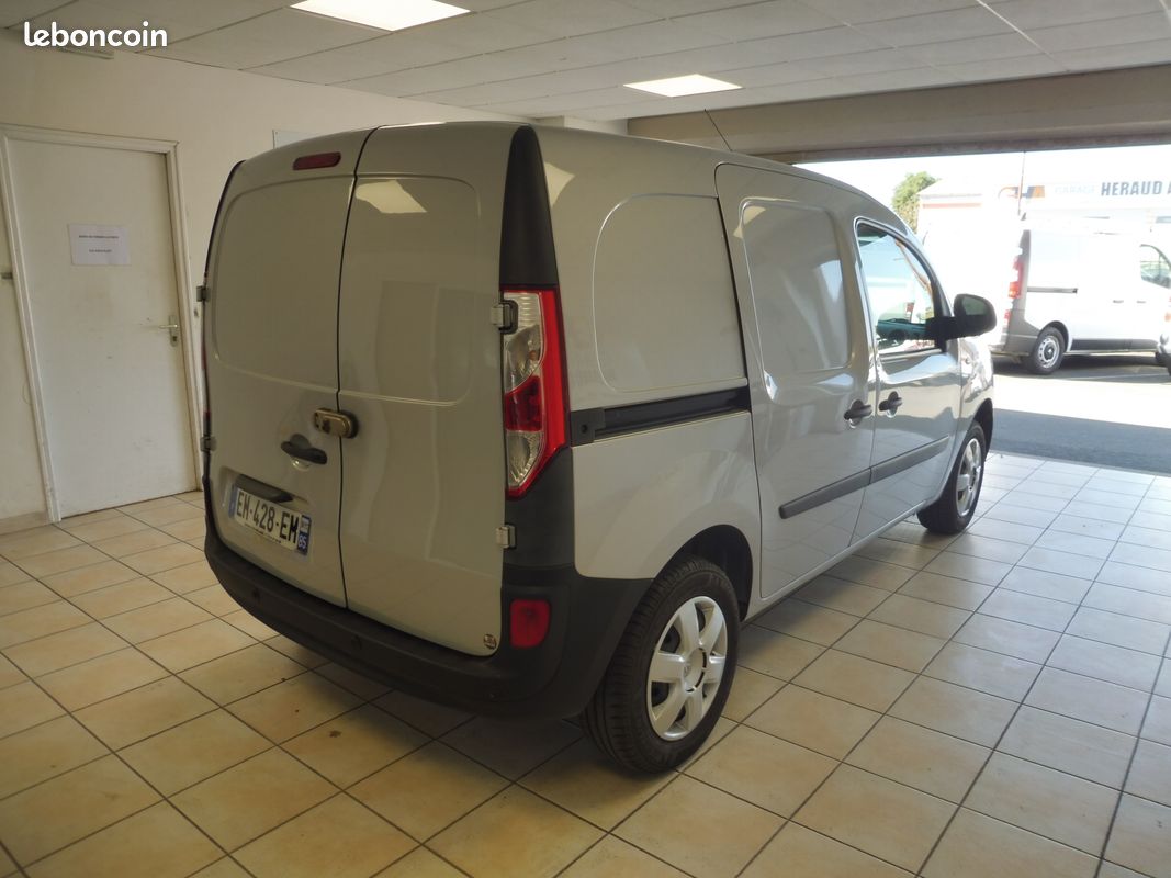 Renault kangoo grand confort 1.5 dci 75 ch (image 6)