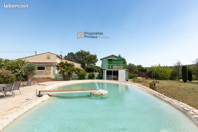 Maison 7 pièces 181 m²