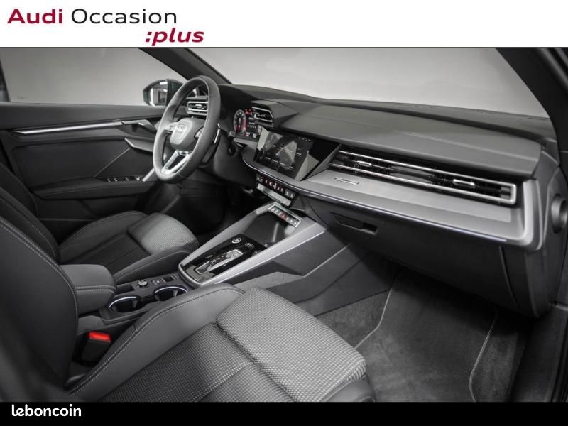 Audi A3 Sportback 1.5 TFSI 150ch Hybride S line S tronic 7 (image 11)