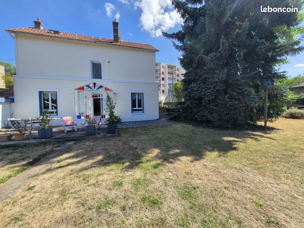 Maison 6 pièces 137 m² · à Vernouillet · 137 m² · 297 000 €