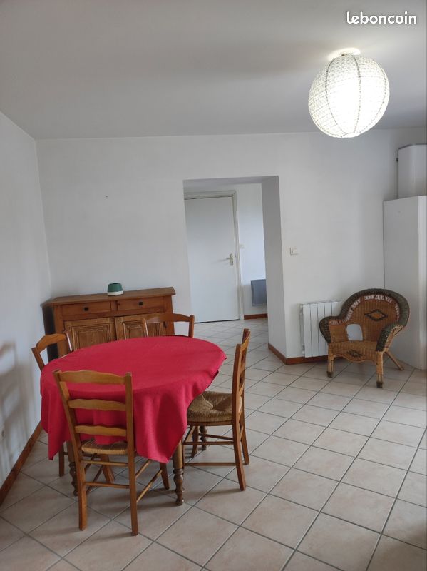 Appartement 1 pièce 35 m² · à Belleville-en-Beaujolais · 35 m² · 500 €