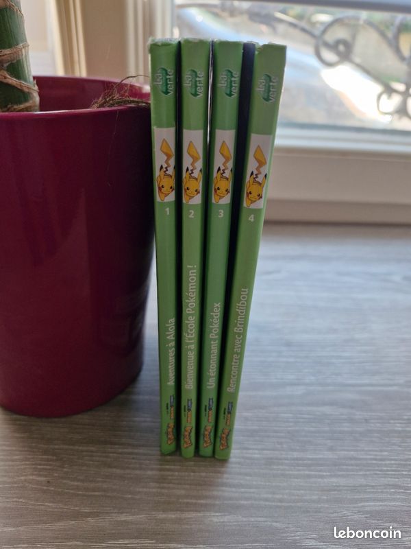 Lot 4 tomes pokemon Soleil et lune (image 3)