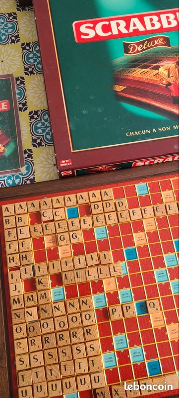 Jeu Scrabble Deluxe Spear, Plateau Alvéolé Et Minuteur Inclus, Bon état