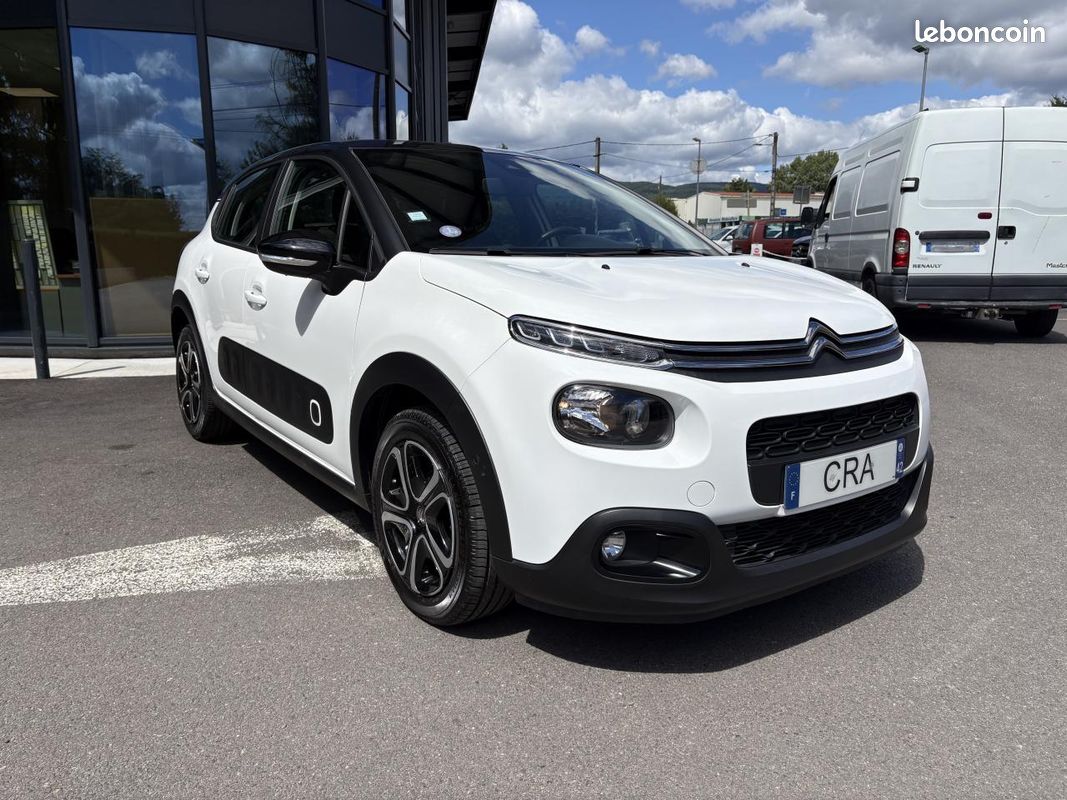 CITROEN C3 1.2 PureTech 12V 110ch S&S EAT6 Shine (image 1)