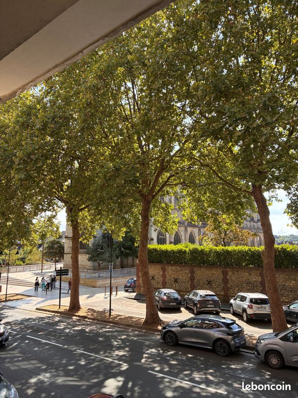 Appartement 3 pièces 65 m² · à Lisieux · 65 m² · 730 €/mois