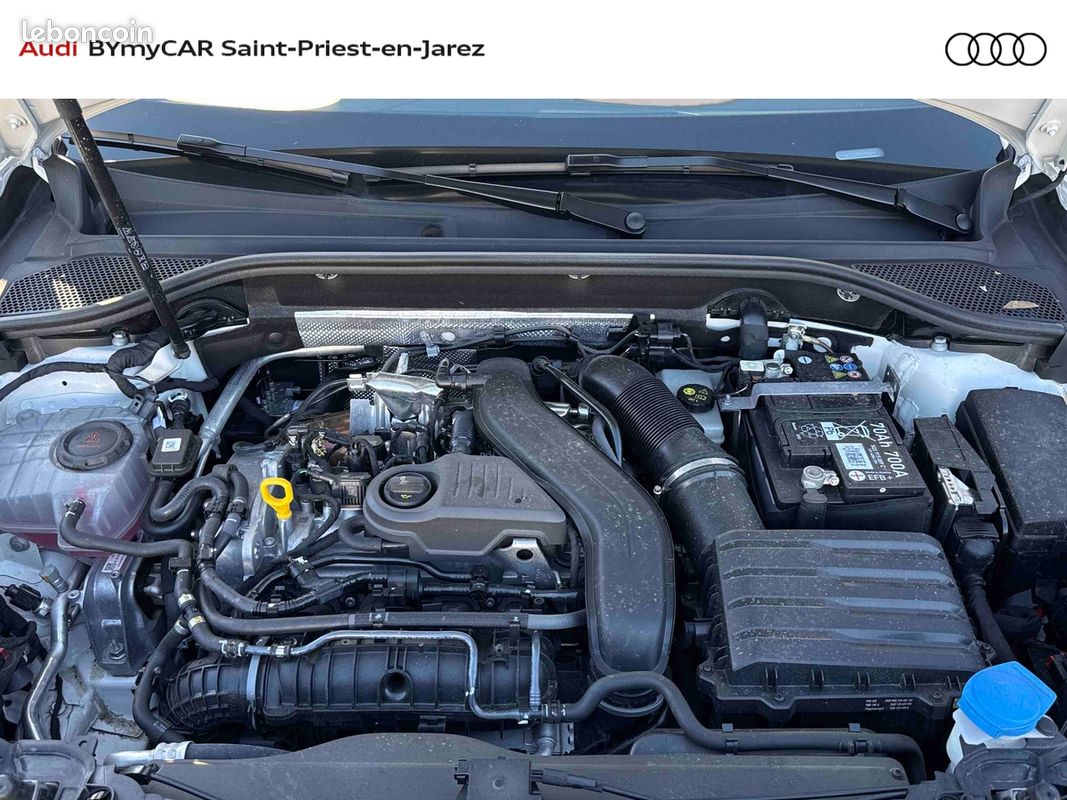 AUDI Q2 35 TFSI 150 S tronic 7 S line (image 17)